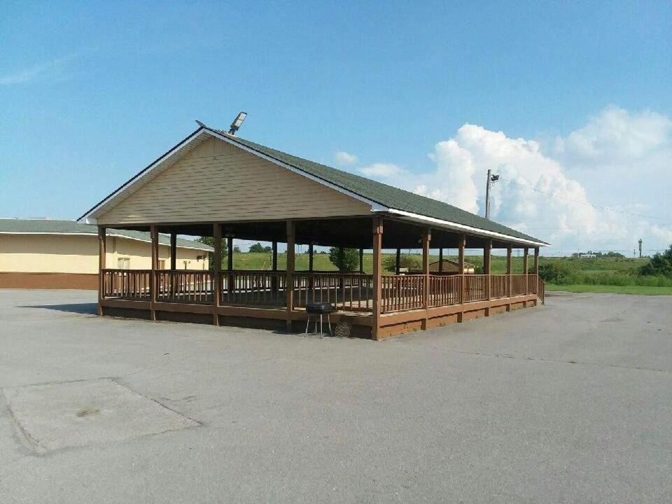 Travel Inn Marston Экстерьер фото